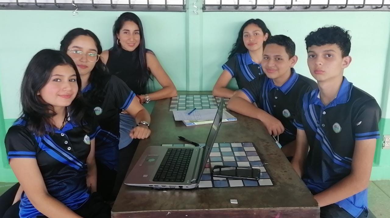 Estudiantes Liceo Rural Santiago