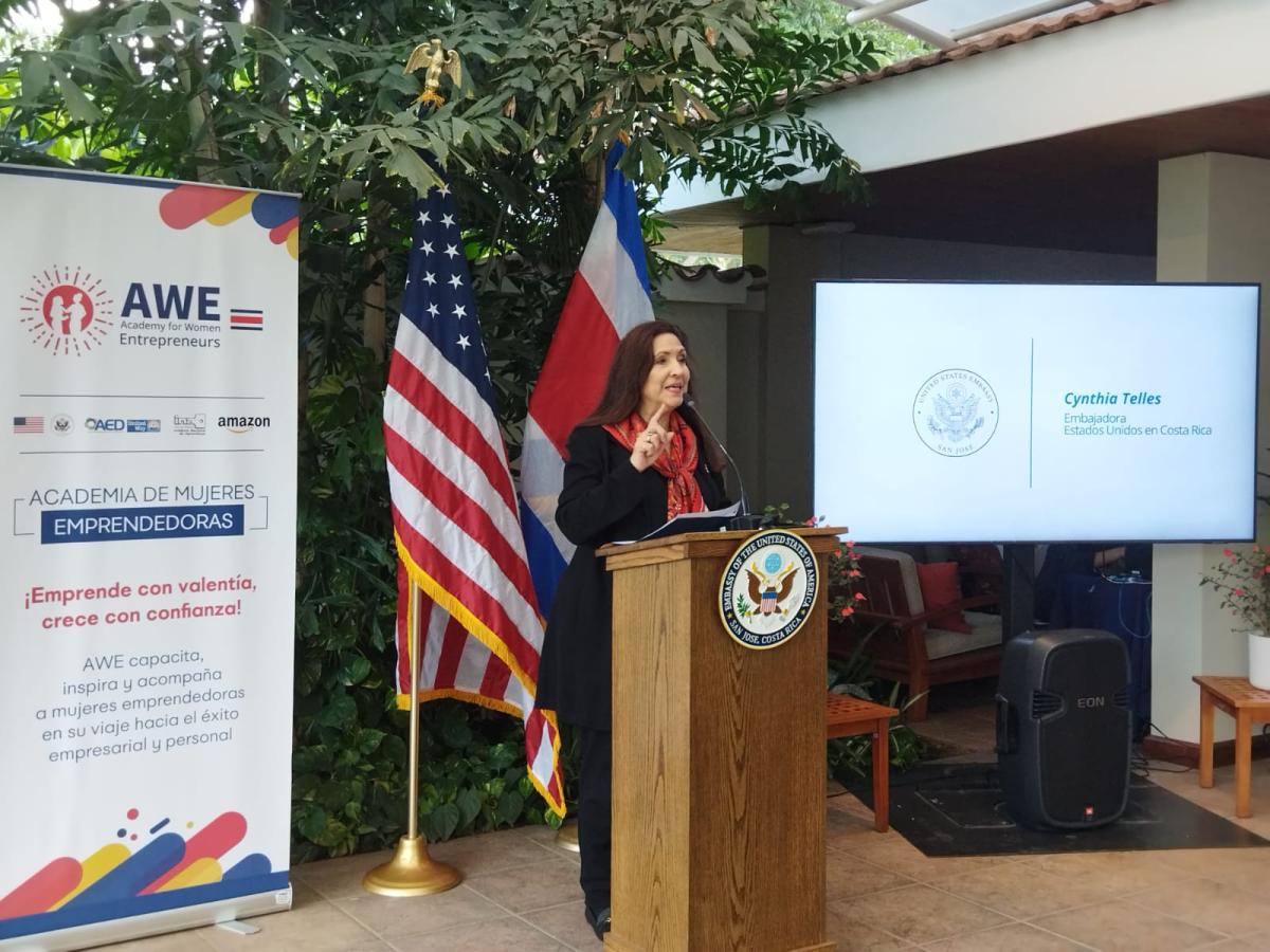 Embajadora USA