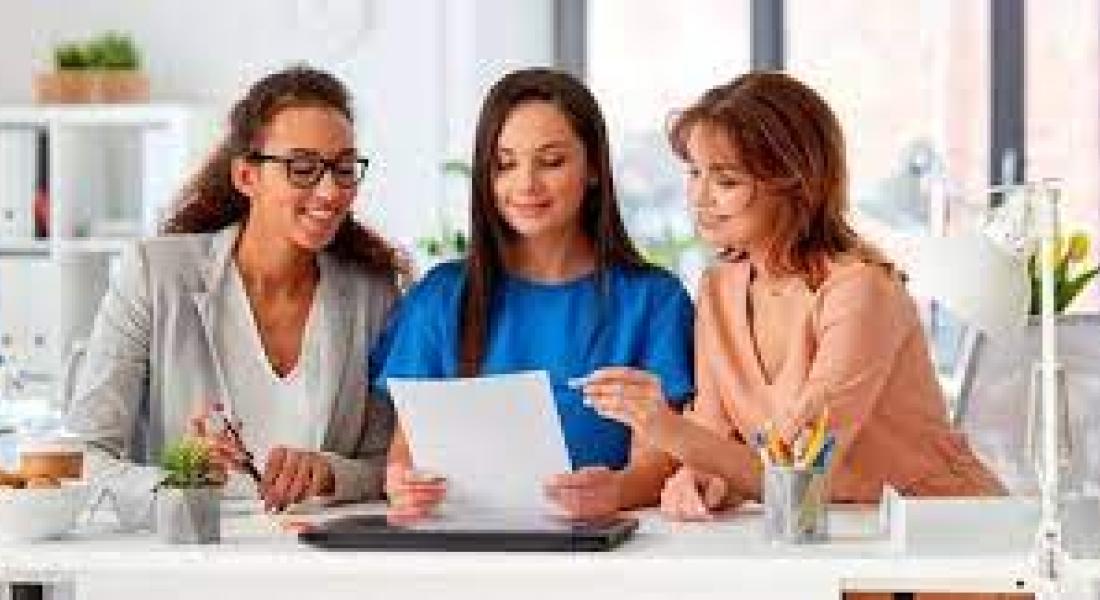 Academia de Mujeres Emprendedoras capacita 120 costarricenses este año
