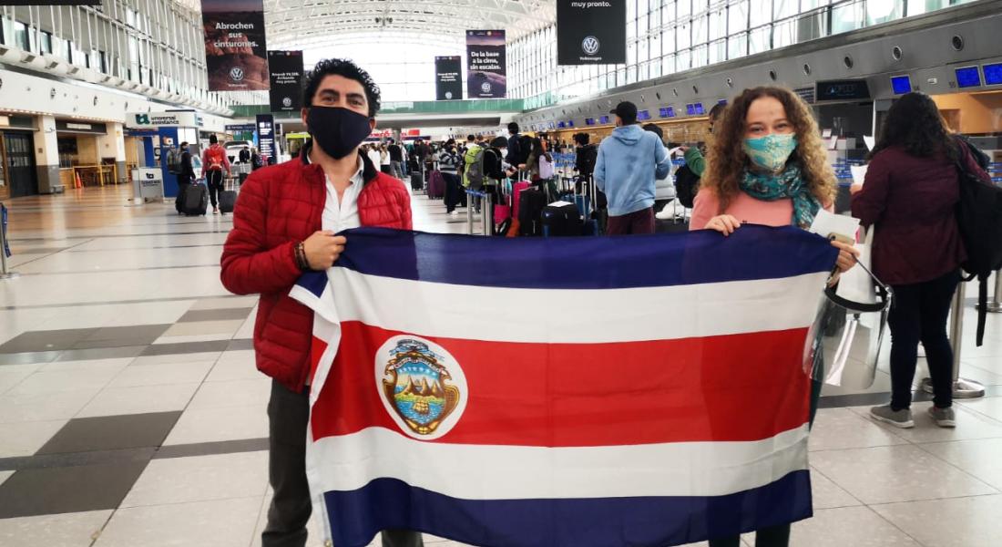 Más de 150 ticos llegaron a Costa Rica gracias a la iniciativa “De vuelta al hogar” de AMCHAM y AED