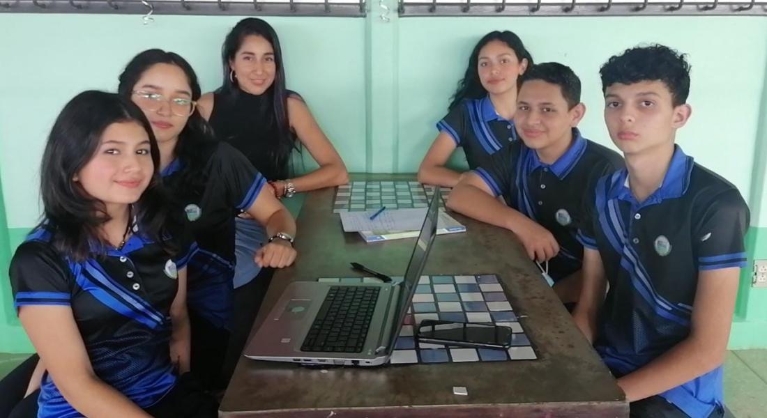 Estudiantes Liceo Rural Santiago