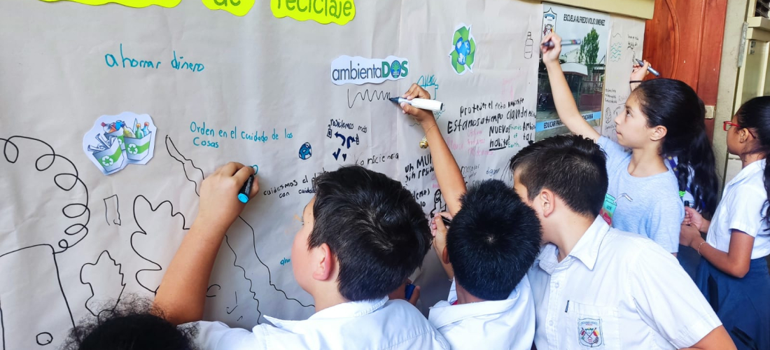 23 centros educativos de la Gran Área Metropolitana participaron en la primera edición del premio. 