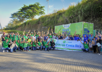 COSTA RICA ESTABLECE UN NUEVO TÍTULO DE GUINNESS WORLD RECORDS™ POR SU EFICIENCIA EN EL RECICLAJE DE BOTELLAS PLÁSTICAS
